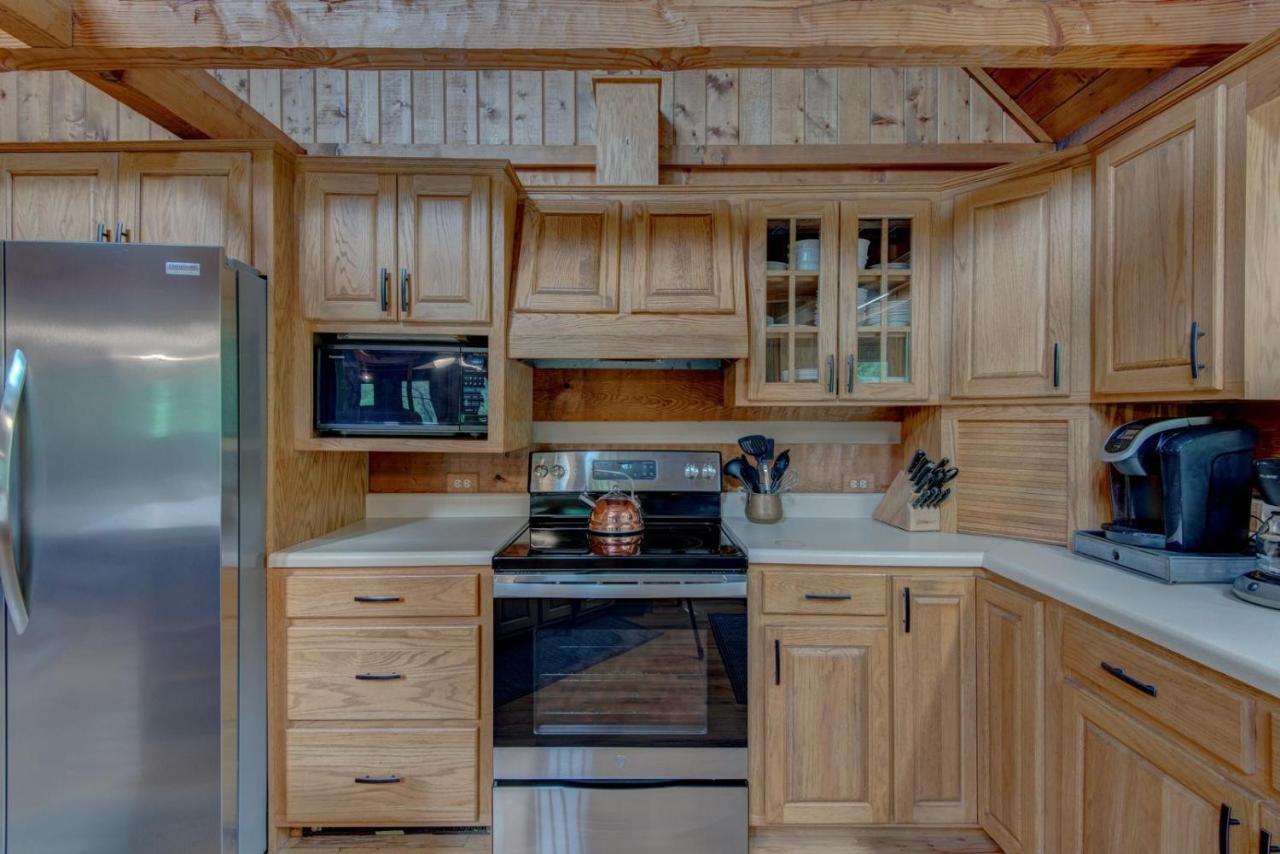 Hidden Creek Cabin Fleetwood Exterior photo