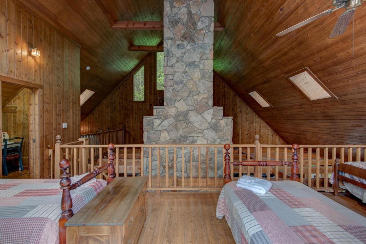 Hidden Creek Cabin Fleetwood Exterior photo