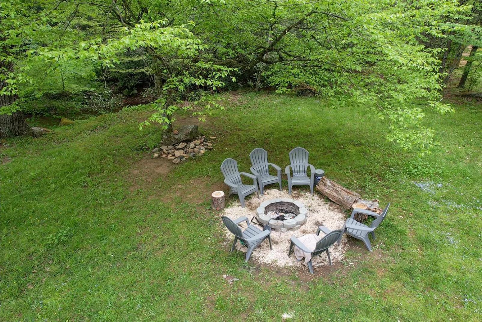 Hidden Creek Cabin Fleetwood Exterior photo